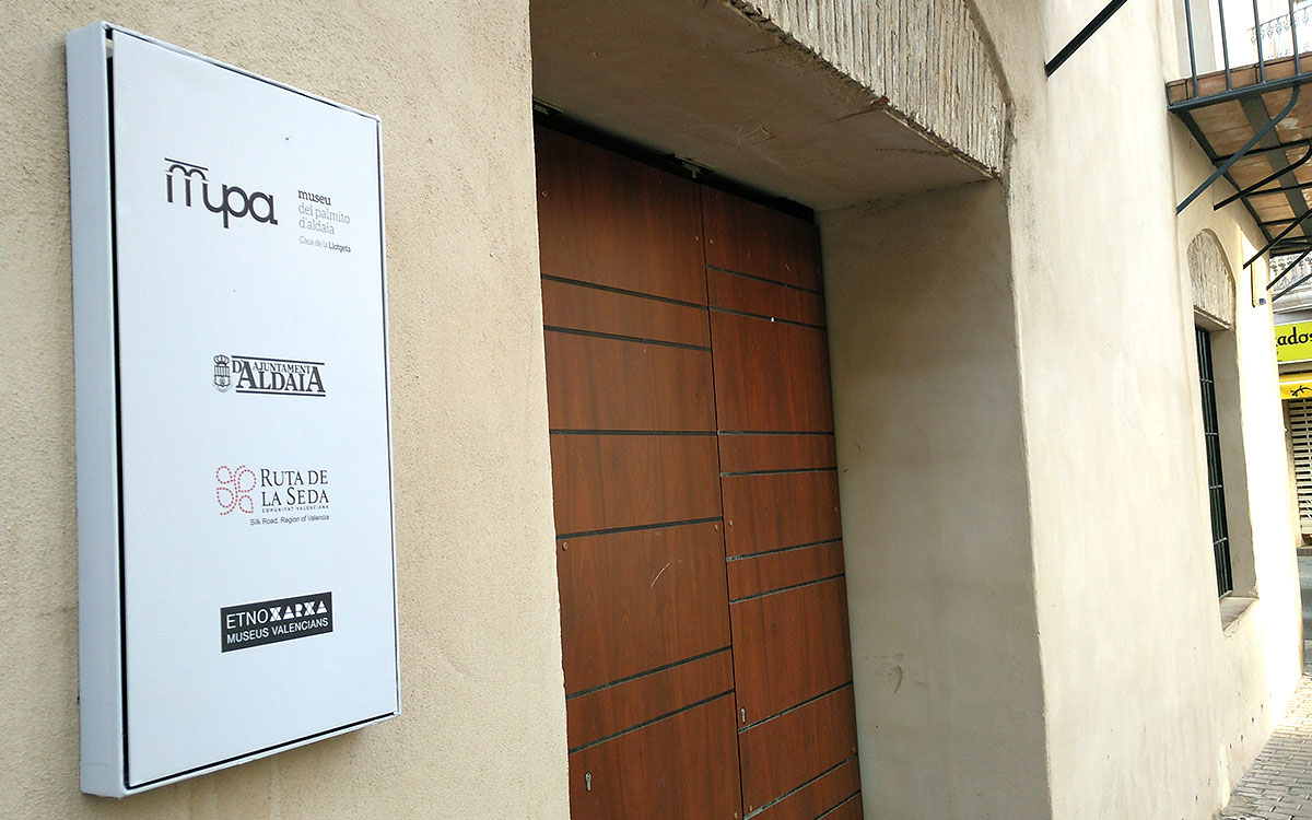 Rótulos y placas exteriores